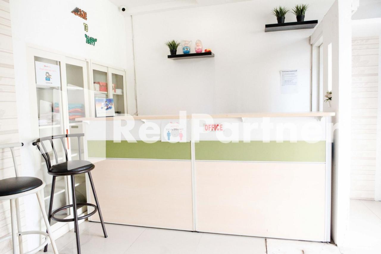 Happy Inn Puspo Mitra Reddoorz Jomblang Exterior foto